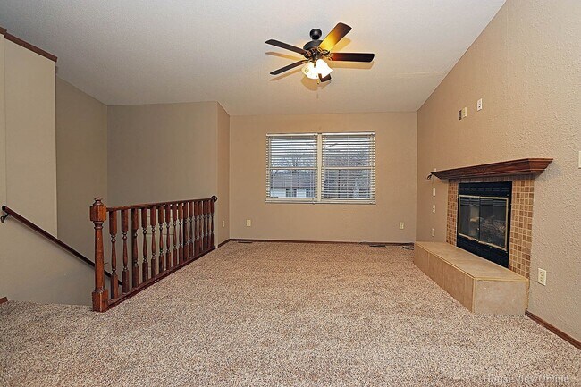 Building Photo - 4 Bedroom House in Cape