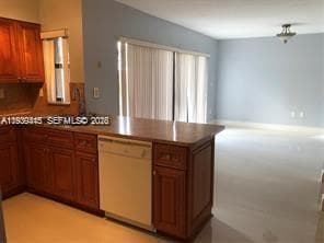 Building Photo - 8880 SW 6th Ln