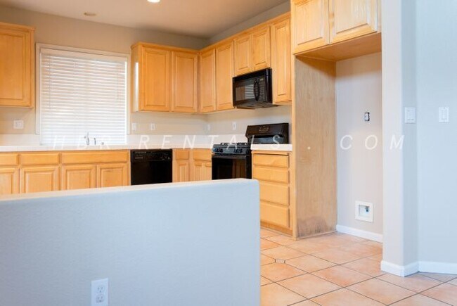 Building Photo - 1224 Crossroads Dr