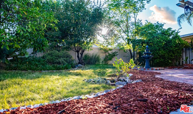 Building Photo - 27003 Rio Prado Dr