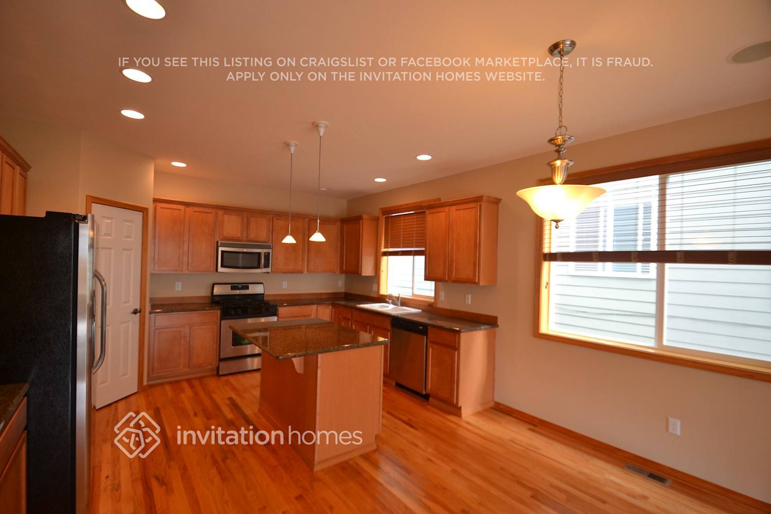 Building Photo - 34229 13th Ct SW