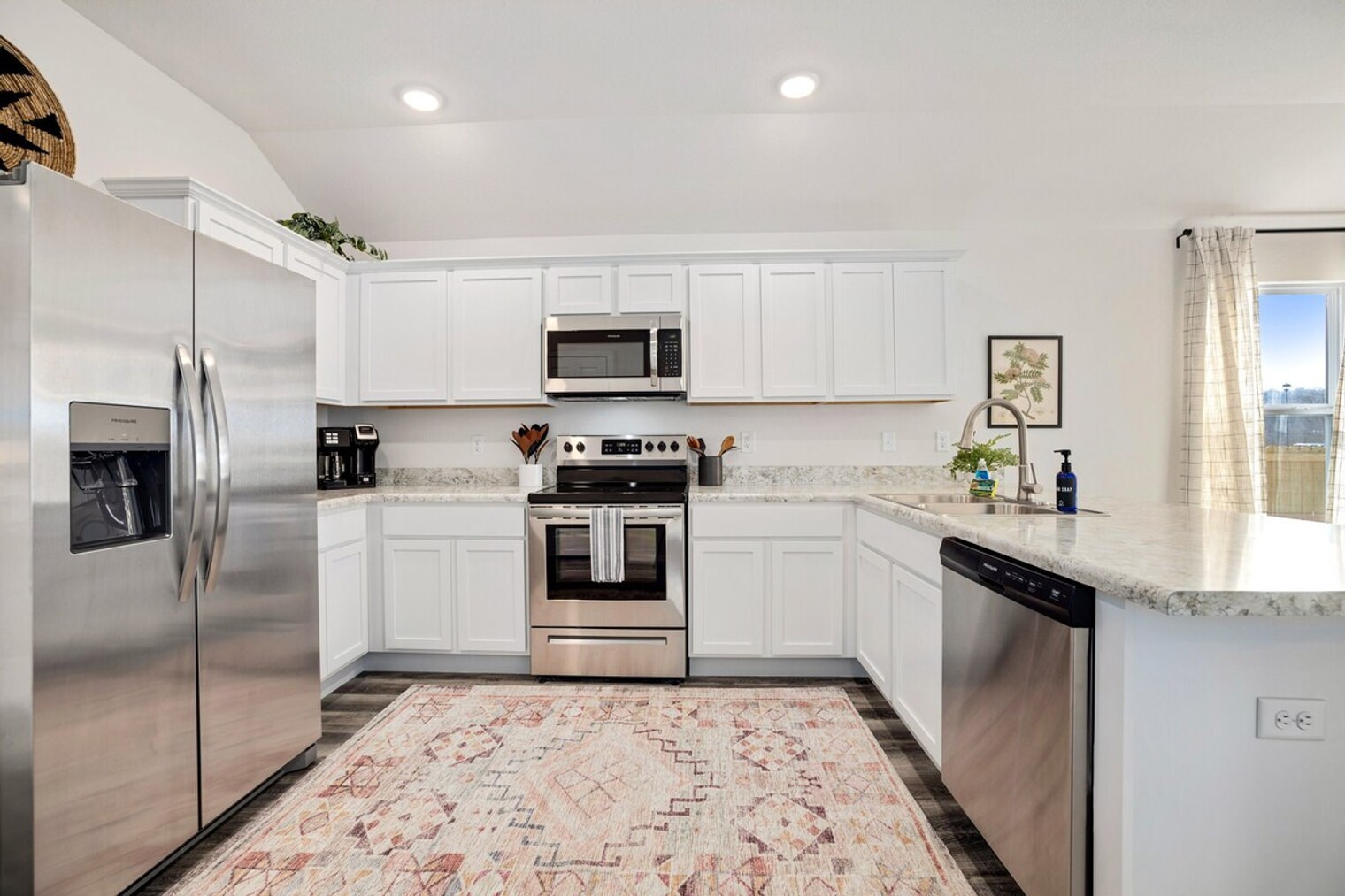 Building Photo - 1417 S Kingfisher Ln