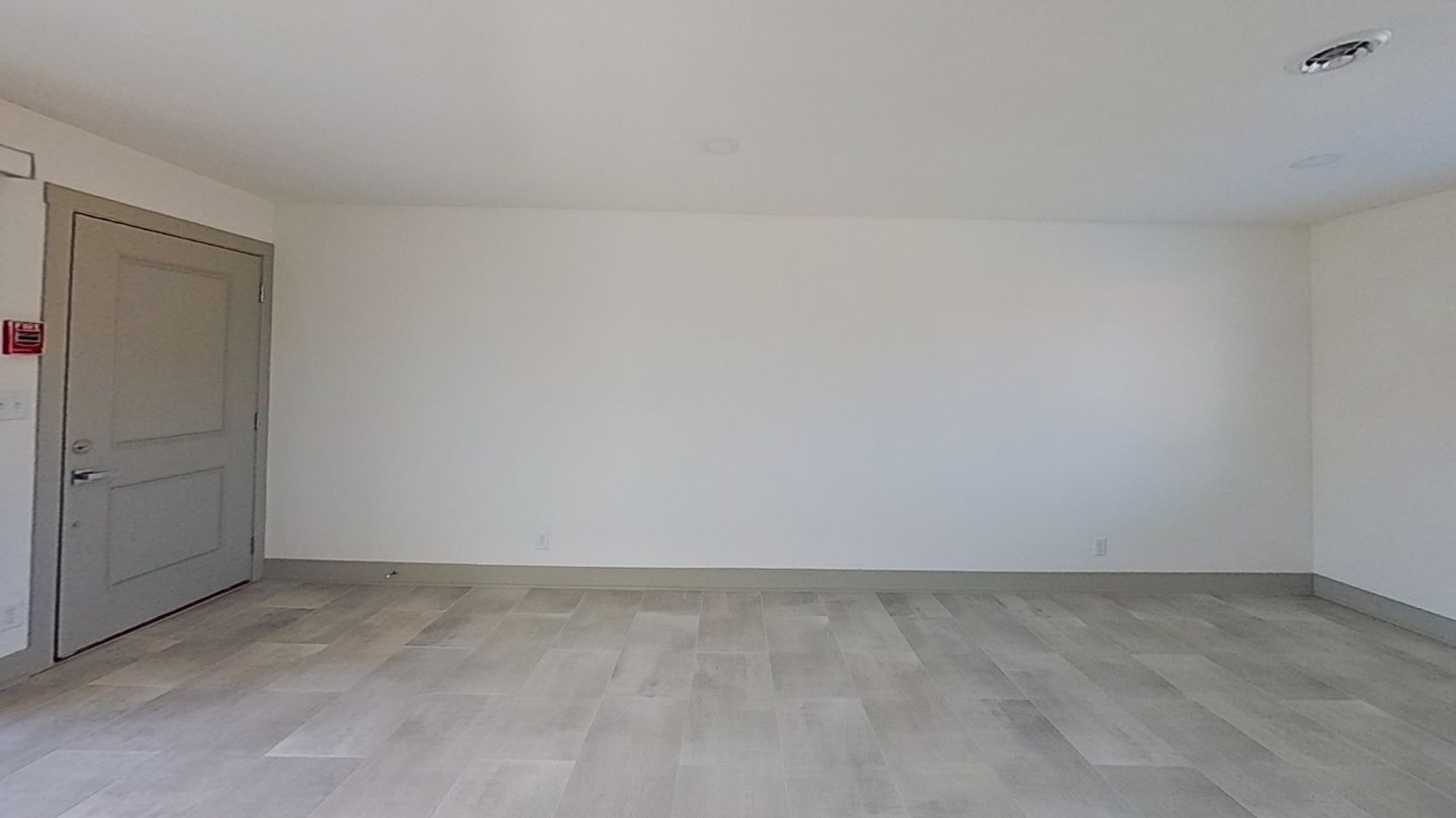 Building Photo - 918 10th Ave
