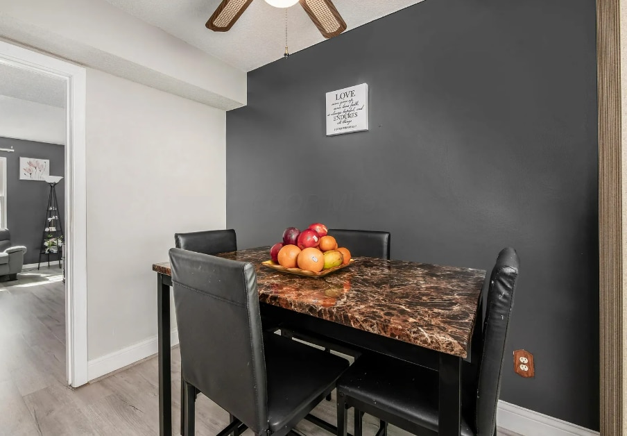 Building Photo - 4862 Stoneybrook Blvd