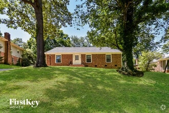 Building Photo - 2314 Killarney Dr