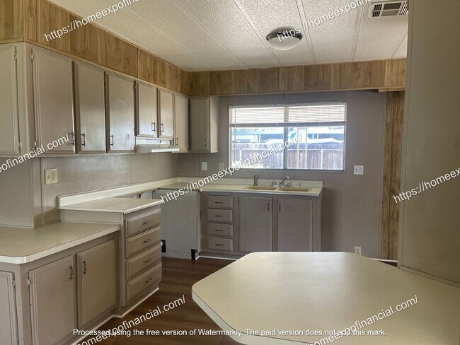 Building Photo - 43676 Brendan Ct