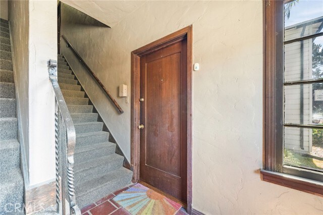 Building Photo - 1142 Bennett Ave