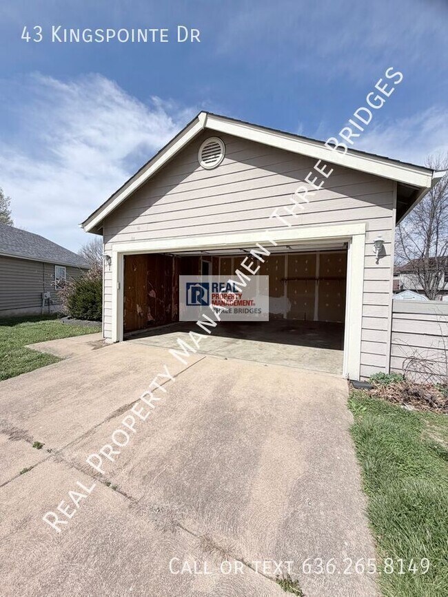 Building Photo - 43 Kingspointe Dr