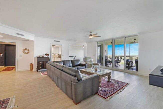 Building Photo - 1050 Borghese Ln