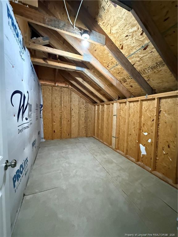 Building Photo - 385 Falls Creek Dr