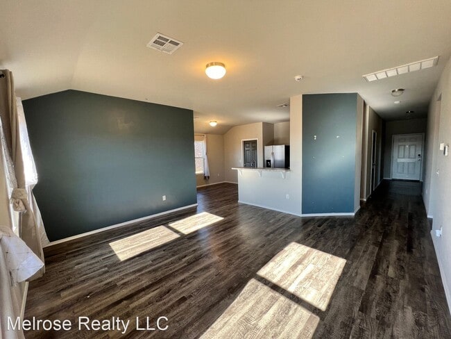 Building Photo - 3 br, 2 bath House - 9424 NW 122nd Terrace