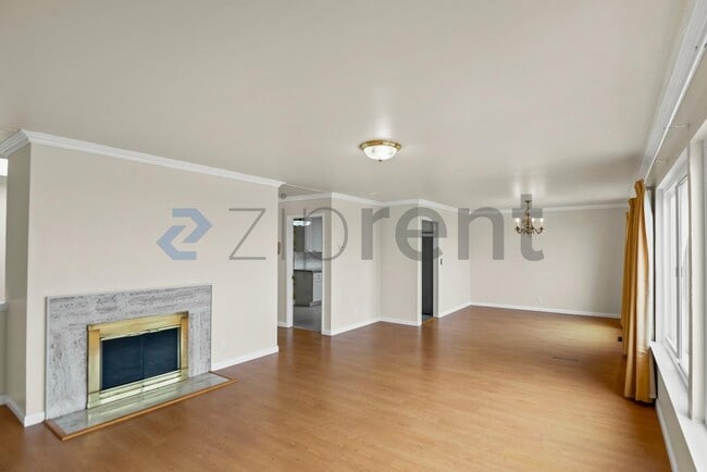 Building Photo - 78 St Marks Ct