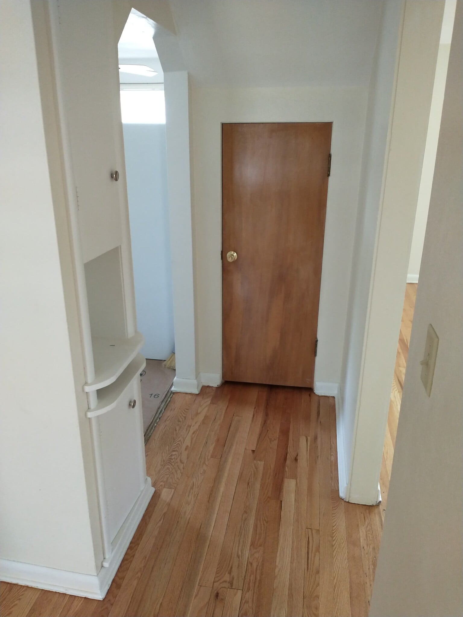 Hallway - 2541 Gilead Ave