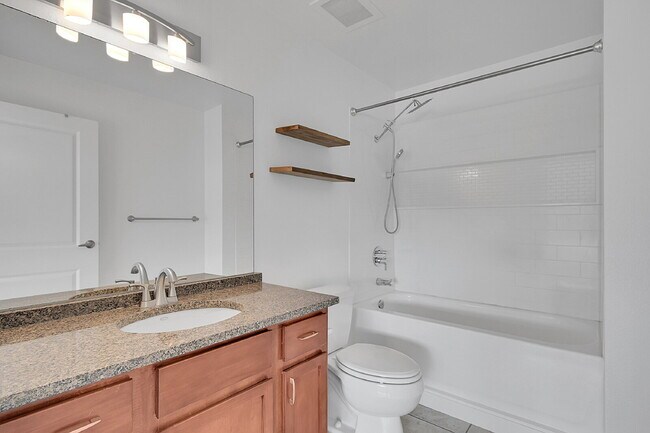 Building Photo - $1,750.00 - 1 Bedroom, 1 Bathroom, Condo in Denver with Cozy Balcony!