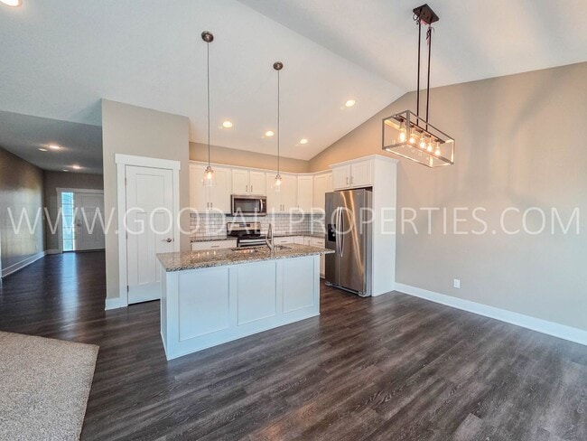Building Photo - 16656 Wilden Dr