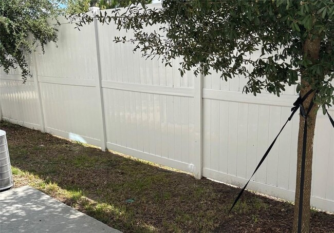 Building Photo - 775 Longboat Dr