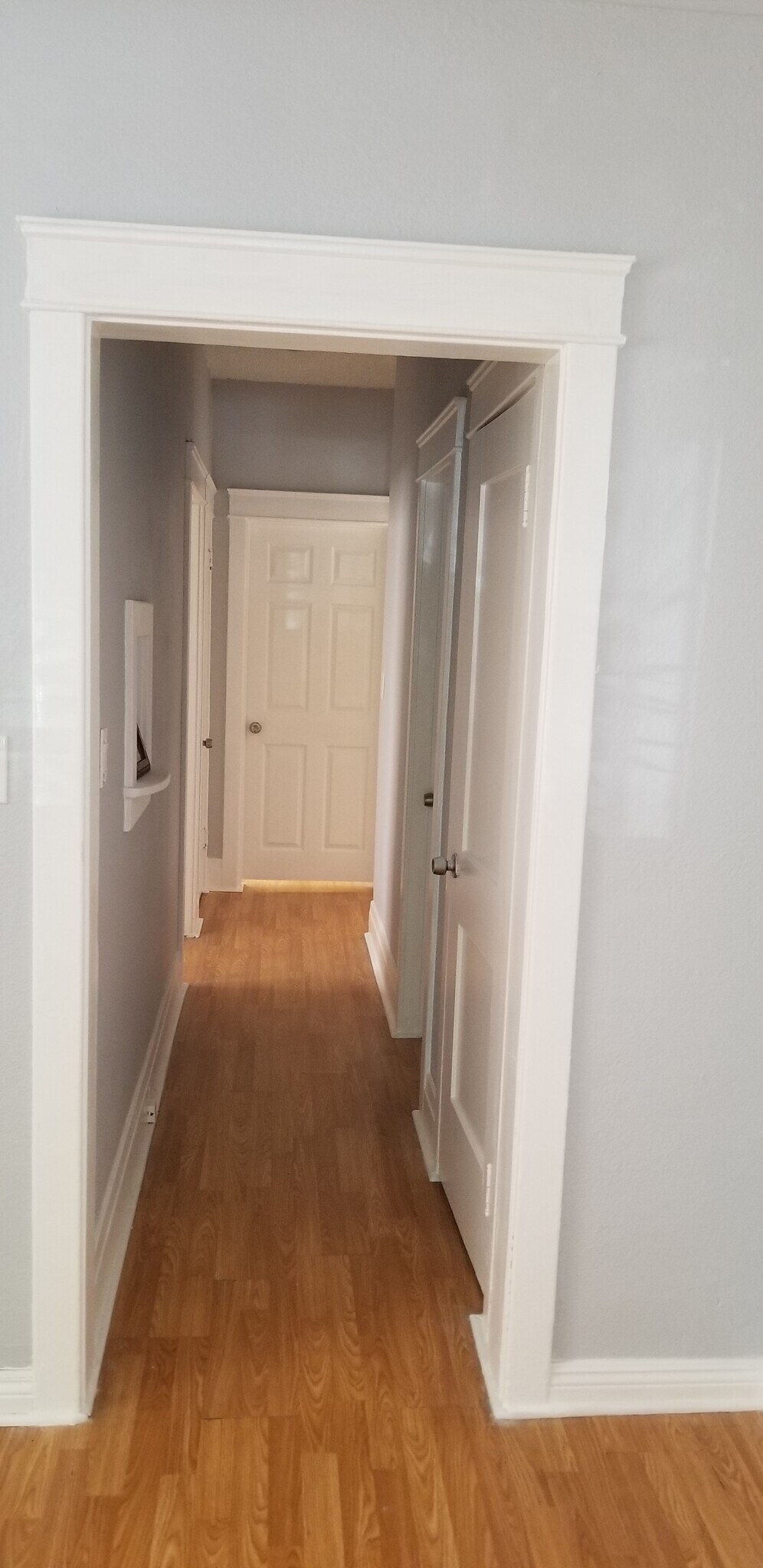 Building Photo - 801 N Ridgewood Pl