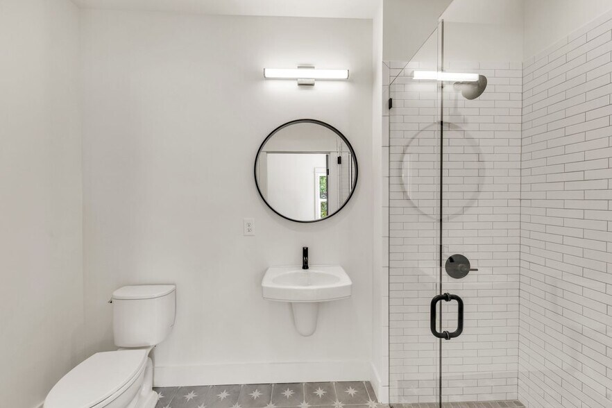 Building Photo - 4115 4th Ave S