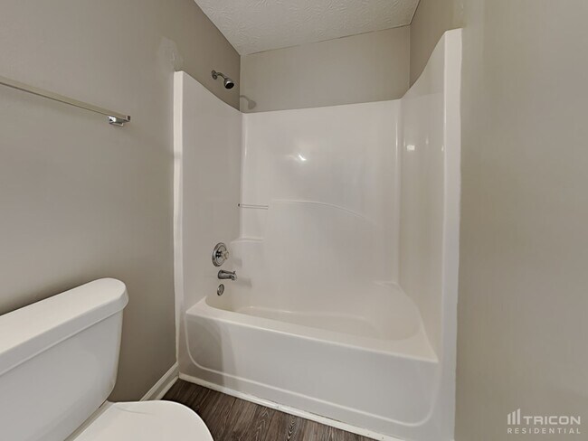 Building Photo - 148 Silver Fox Trail