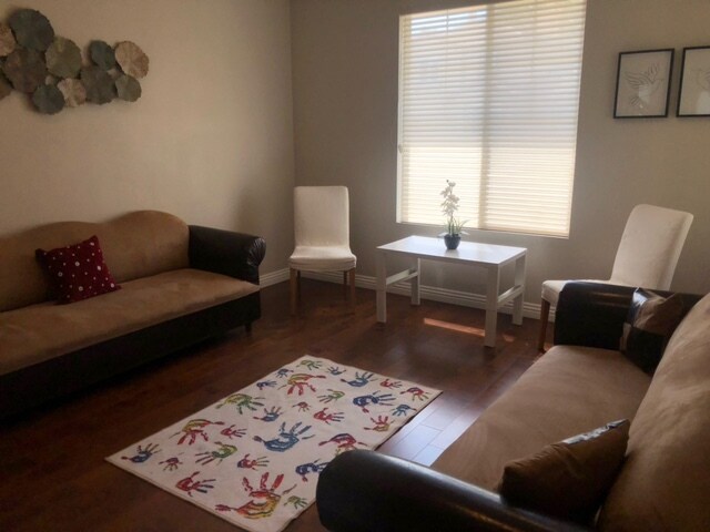 Building Photo - 2300 Sarah Ct