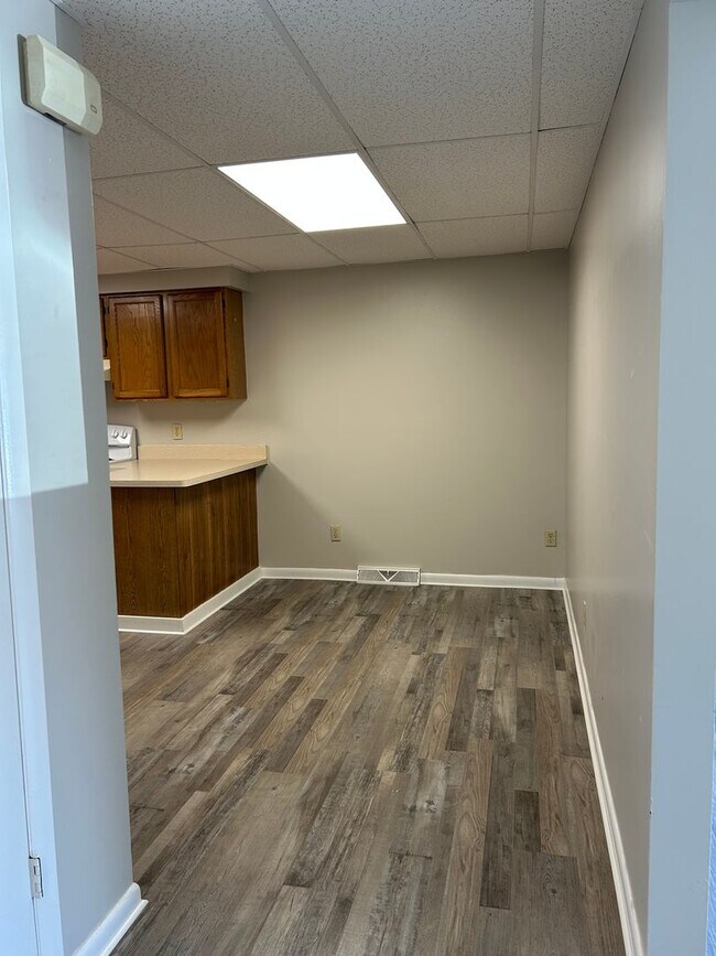 Building Photo - 153 W Seneca St