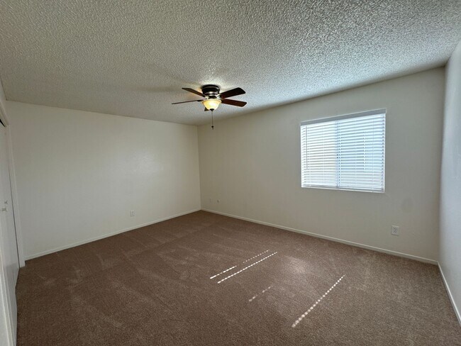 Building Photo - 4508 Maybrook Ave