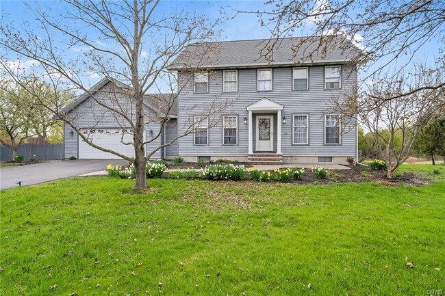 Primary Photo - 199 Academy St