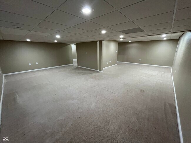 Building Photo - 11451 Sutton Pl Dr E