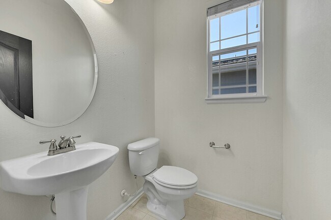 Building Photo - 6859 S Biloxi Ct