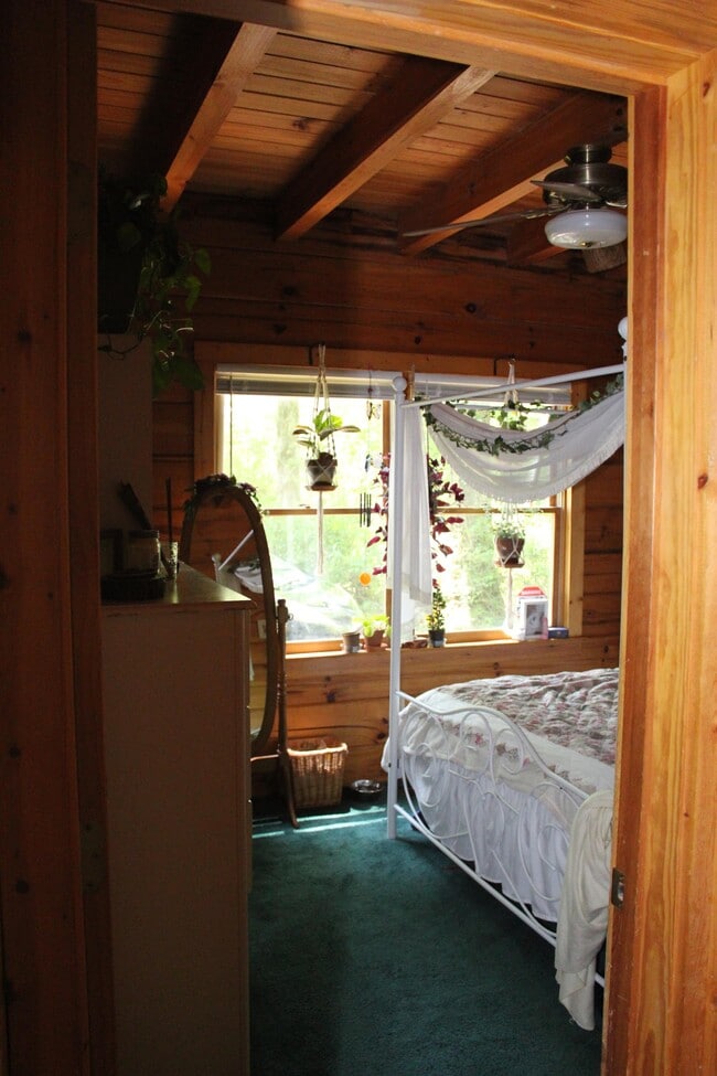 Building Photo - 104 Trinity Pond Road