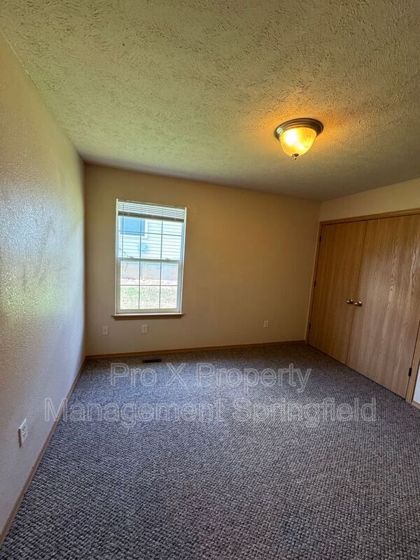 Building Photo - 3976 S Jonathan Ave