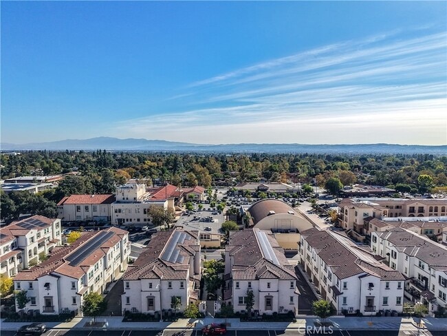 Building Photo - 224 Babson Ct