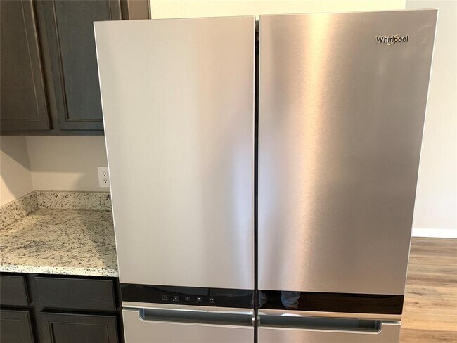 Building Photo - 112 Declaration Ln