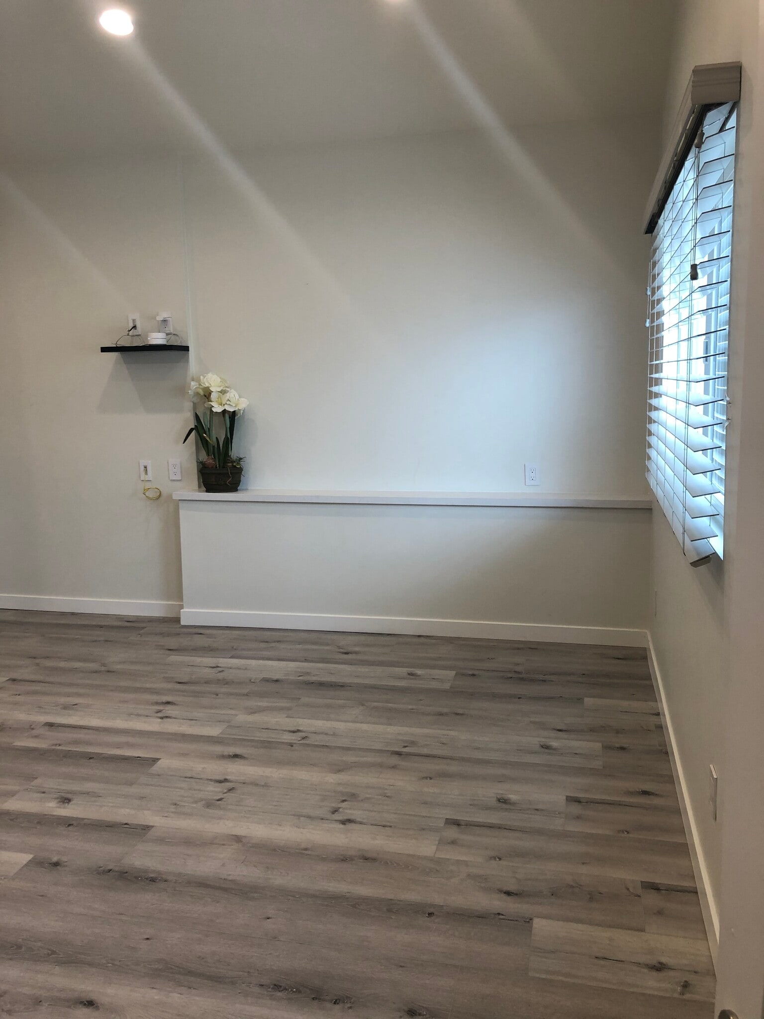 Building Photo - 6140 W 74th St