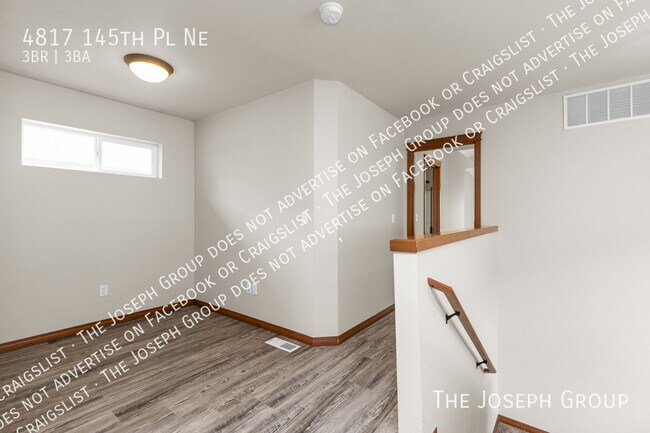 Building Photo - 4817 145th Pl NE