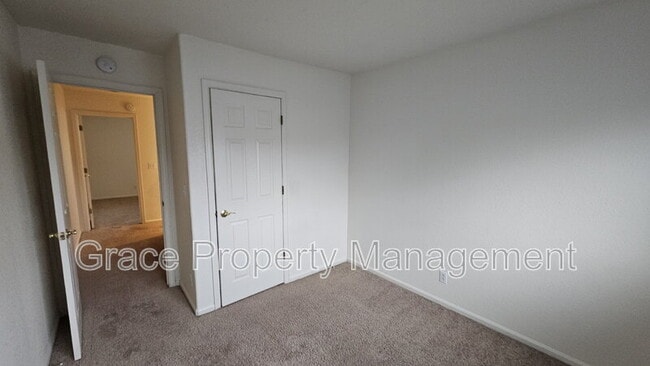 Building Photo - 11016 Claude Ct
