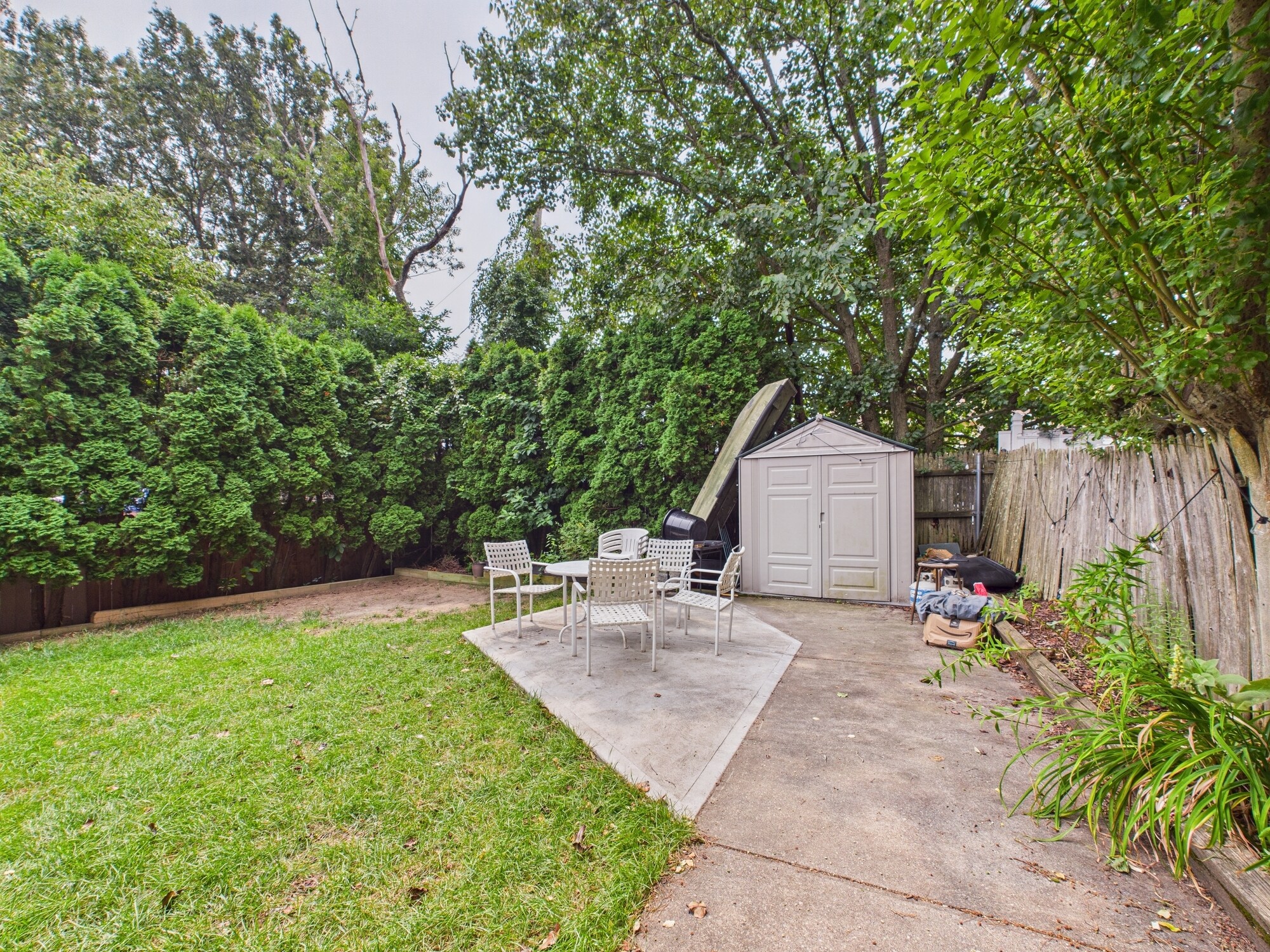 Building Photo - 124 Edgeworth Ave