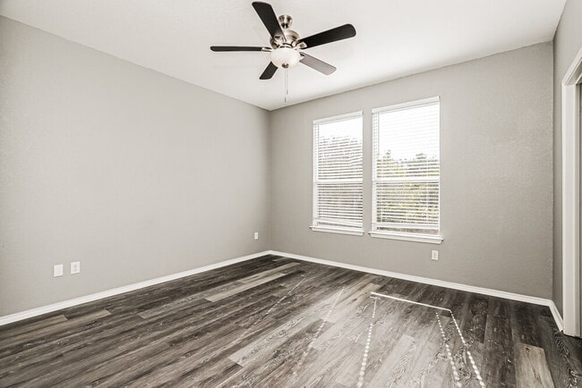 Building Photo - 7606 Paraiso Point