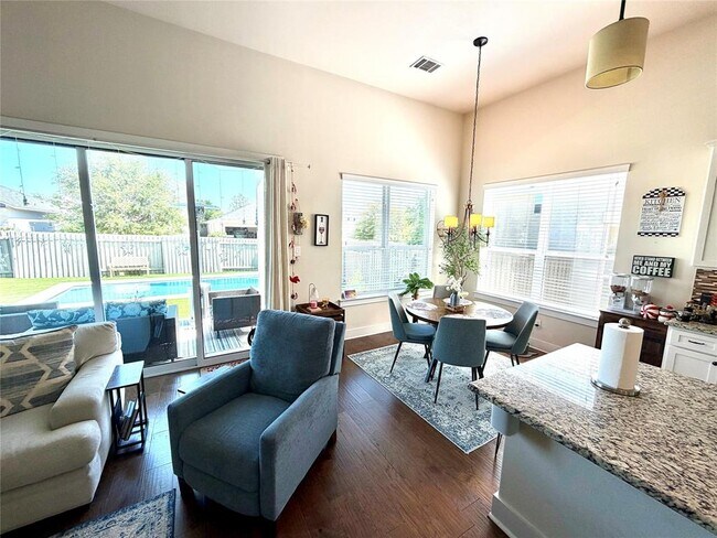 Building Photo - 13701 Ronald Reagan Blvd