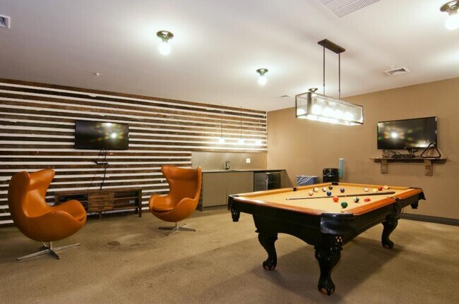 Building Photo - 1 bedroom in BROOKLYN NY 11249