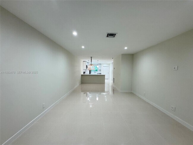 Building Photo - 2230 Spanish Trail