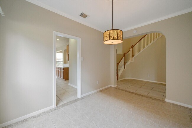 Building Photo - 8811 Sun Haven Ln