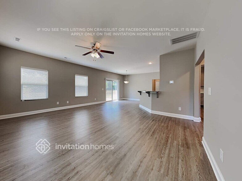 Building Photo - 5338 Roberta Crossing Dr