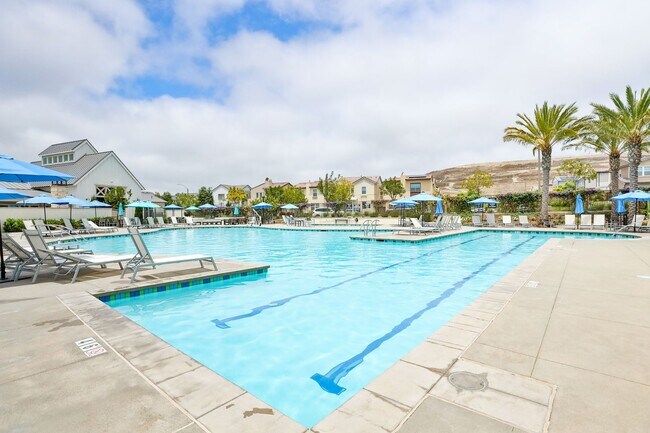 Building Photo - Gorgeous 4 Bedroom and 3 Bath Home in Chula vista/Otay Ranch Area