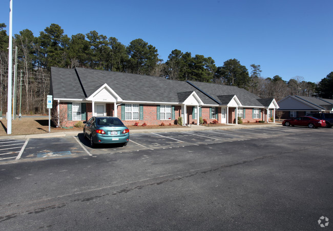 Building Photo - Sunnybrook Apartments