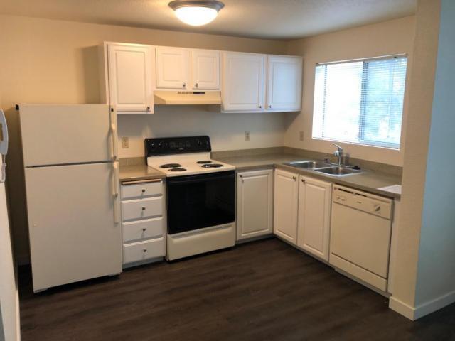 Building Photo - 0 bedroom in Seattle WA 98133