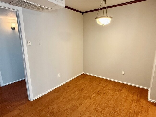 Building Photo - 1000 Heights Blvd