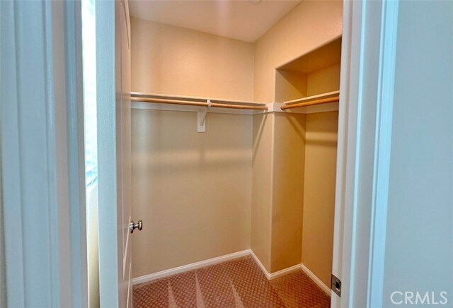 Building Photo - 42685 Azure St