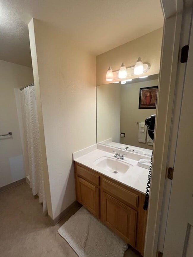 Building Photo - Highland Estates Resorts