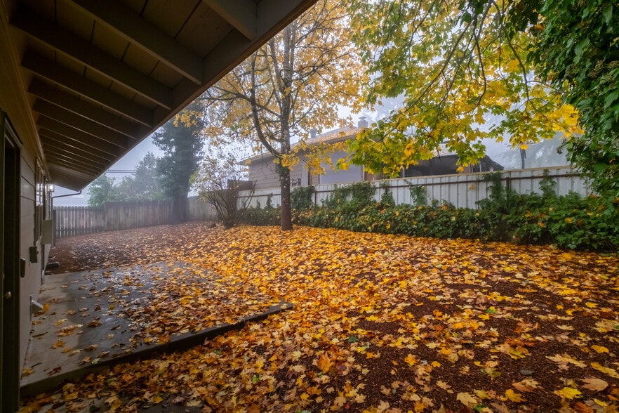 Building Photo - 3497 Felton St S